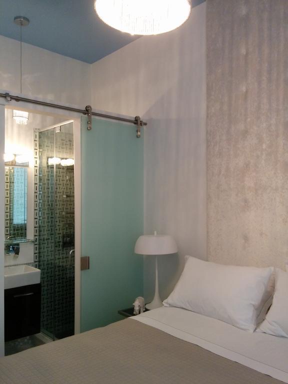 Baystreet Hotel/Motel Toronto Dış mekan fotoğraf