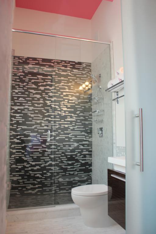 Baystreet Hotel/Motel Toronto Dış mekan fotoğraf